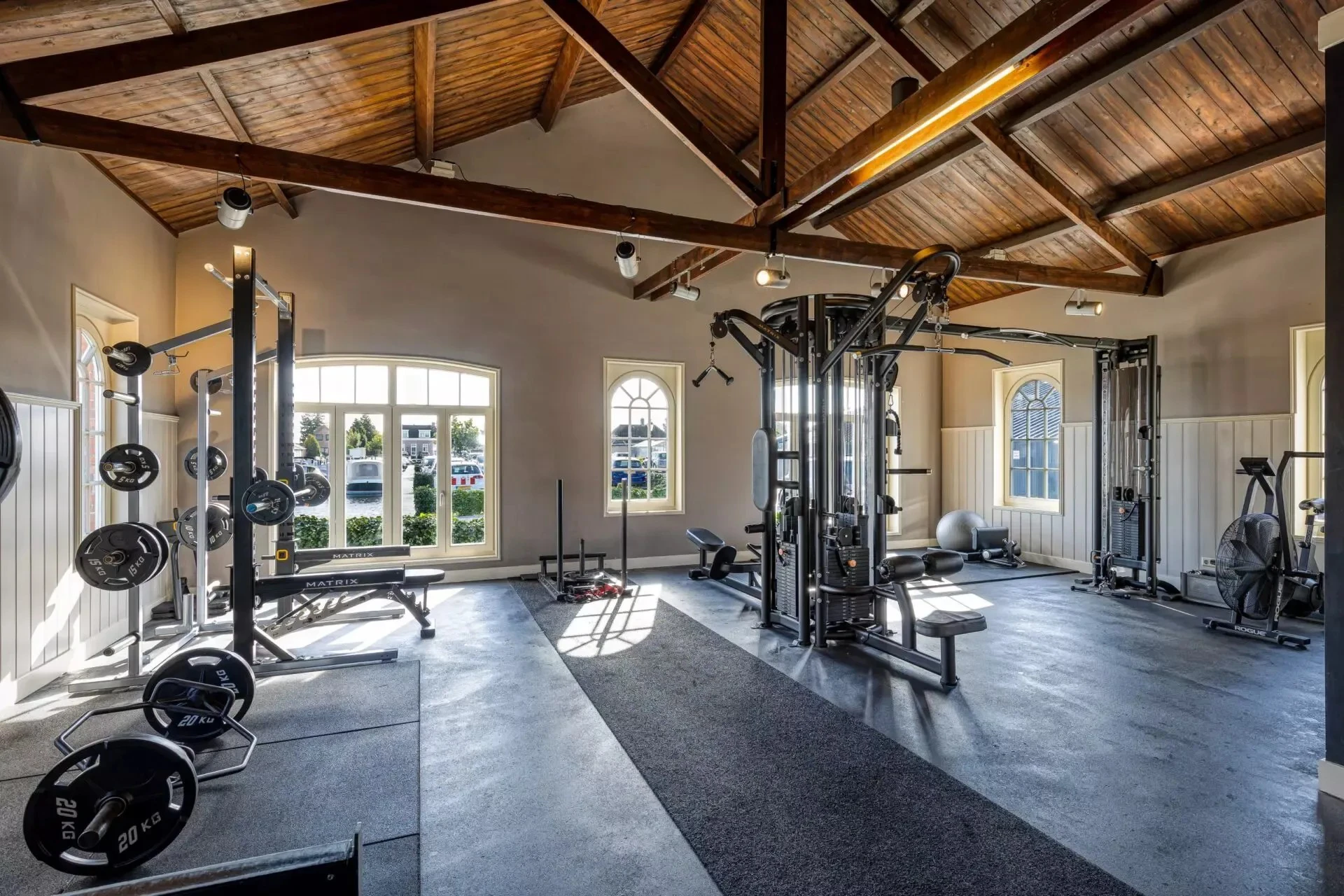 Trainingsruimte SeeMeFit locatie Oosteinderweg
